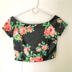 Floral Off the Shoulder Crop Top Full Back Hidden Zipper